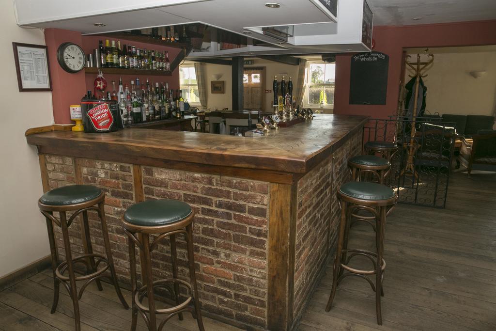 Chinnor The Inn At Emmington מראה חיצוני תמונה