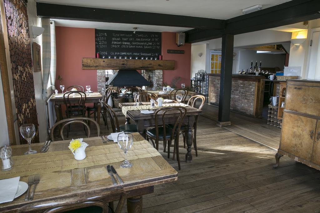 Chinnor The Inn At Emmington מראה חיצוני תמונה